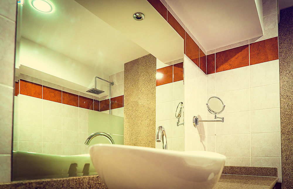 Perla Hotel Slănic-Moldova Exteriör bild