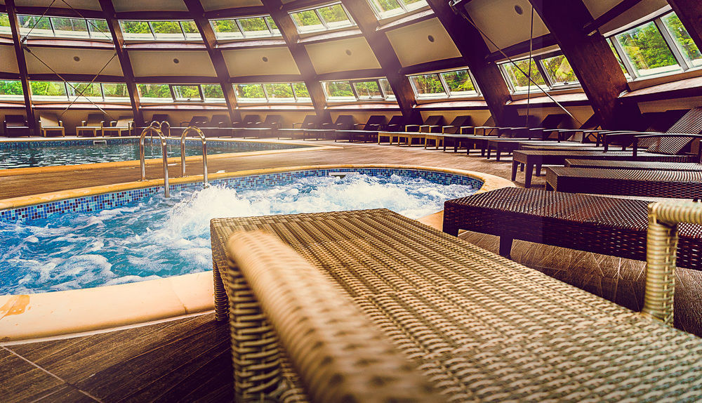 Perla Hotel Slănic-Moldova Exteriör bild